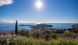 Вилла в Вильфранш-сюр-Мер, Франция (цена по запросу)