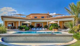 Вилла в Сен-Максиме, Франция (цена по запросу)