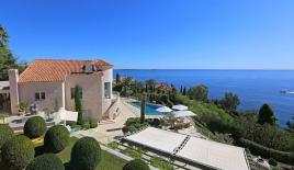 Вилла в Теуль-сюр-Мер, Франция (цена по запросу)