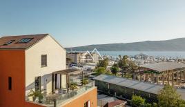 Апартаменты за 1 795 000 евро в Тивате, Черногория