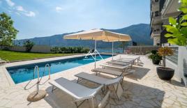 Апартаменты за 570 000 евро в Доброте, Черногория