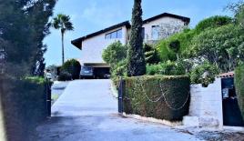 Дом за 3 500 000 евро в Агиос Тихоне, Кипр