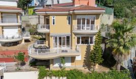 Вилла за 240 000 евро в Алании, Турция