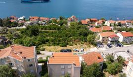 Вилла за 1 880 000 евро в Доброте, Черногория