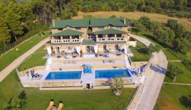 Вилла за 1 200 000 евро на Кассандре, Греция