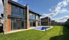 Вилла за 1 600 000 евро в Пендике, Турция