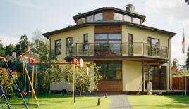 Дом за 1 500 000 евро в Дзинтари, Латвия