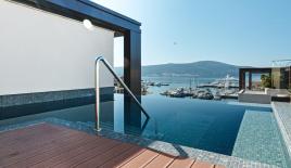 Пентхаус в Тивате, Черногория (цена по запросу)