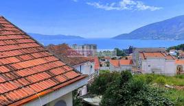 Апартаменты за 115 000 евро в Херцег-Нови, Черногория