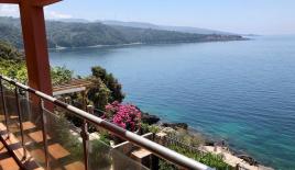 Апартаменты за 289 000 евро в Добра Воде, Черногория