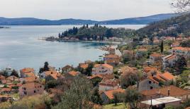 Апартаменты за 185 000 евро в Каменари, Черногория