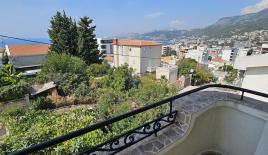 Вилла за 260 000 евро в Добра Воде, Черногория