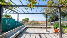 Вилла за 895 000 евро в Святом Стефане, Черногория