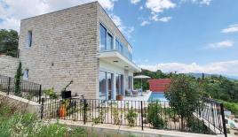 Вилла за 840 000 евро в Херцег-Нови, Черногория