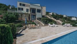 Вилла за 5 500 000 евро в Крашичах, Черногория