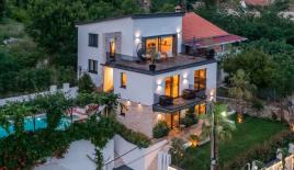 Вилла за 990 000 евро в Будве, Черногория
