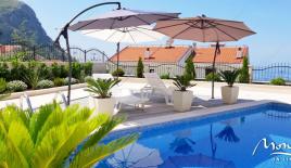 Вилла за 650 000 евро в Святом Стефане, Черногория