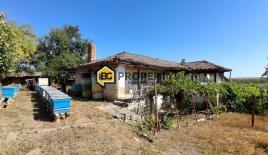 Дом за 17 990 евро в Добриче, Болгария