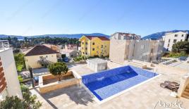 Апартаменты за 165 000 евро в Тивате, Черногория