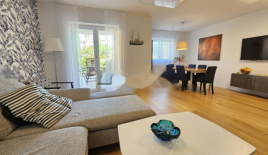 Квартира за 690 000 евро в Портороже, Словения