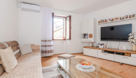 Квартира за 298 000 евро в Пиране, Словения