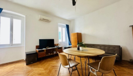 Квартира за 295 000 евро в Пиране, Словения