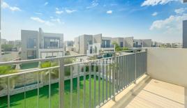 Вилла за 1 080 897 евро в Дубае, ОАЭ