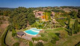 Дом за 2 700 000 евро в Италии