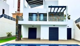 Вилла за 834 000 евро в Рохалесе, Испания