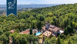 Ферма в Сартеано, Италия (цена по запросу)