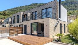 Вилла за 480 000 евро в Каваче, Черногория