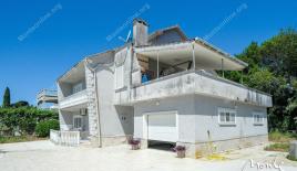 Земля за 895 000 евро в Тивате, Черногория