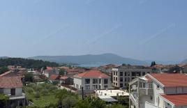 Земля за 472 500 евро в Тивате, Черногория