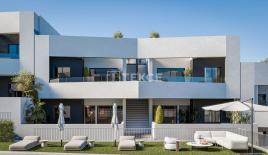 Апартаменты за 250 000 евро в Сан-Мигель де Салинас, Испания