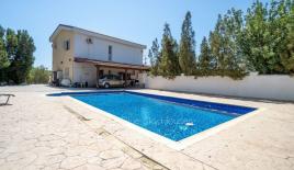 Вилла за 750 000 евро в Лимасоле, Кипр