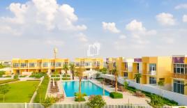 Таунхаус за 385 689 евро в Дубае, ОАЭ