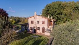 Дом за 500 000 евро в Сартеано, Италия