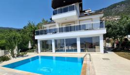 Вилла за 530 000 евро в Алании, Турция