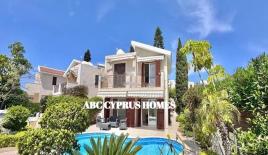 Вилла за 875 000 евро в Пафосе, Кипр