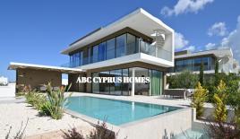 Вилла за 1 700 000 евро в Пейе, Кипр