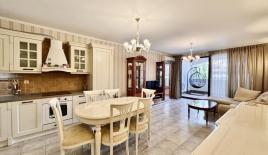 Квартира за 330 000 евро в Святом Власе, Болгария