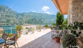 Вилла за 860 000 евро в Муо, Черногория