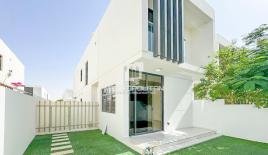 Таунхаус за 409 023 евро в Дубае, ОАЭ