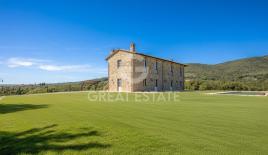 Дом в Паникале, Италия (цена по запросу)