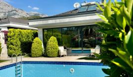 Вилла за 1 100 000 евро в Кемере, Турция