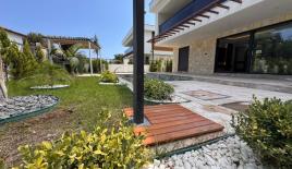 Вилла за 800 000 евро в Кемере, Турция