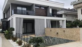 Вилла за 770 000 евро в Кемере, Турция