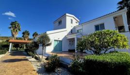 Вилла за 1 300 000 евро в Пафосе, Кипр