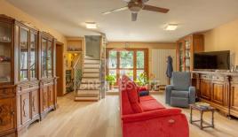 Вилла за 250 000 евро в Кастильоне-дель-Лаго, Италия