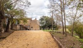 Дом за 240 000 евро в Орвието, Италия